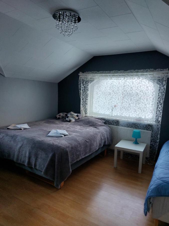 Twin Room With Shared Bathroom Njarthvik Buitenkant foto